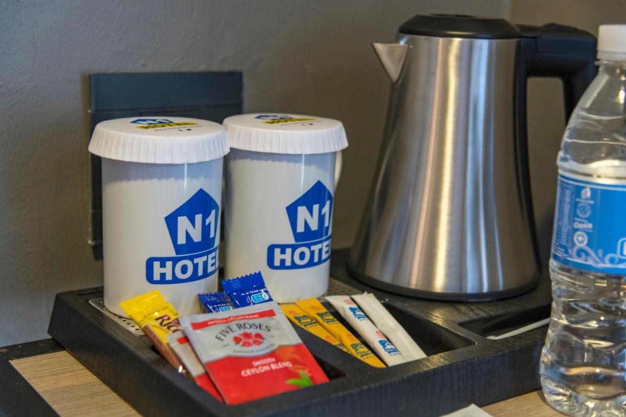 N1 Hotel Rotten Row Harare Eksteriør bilde