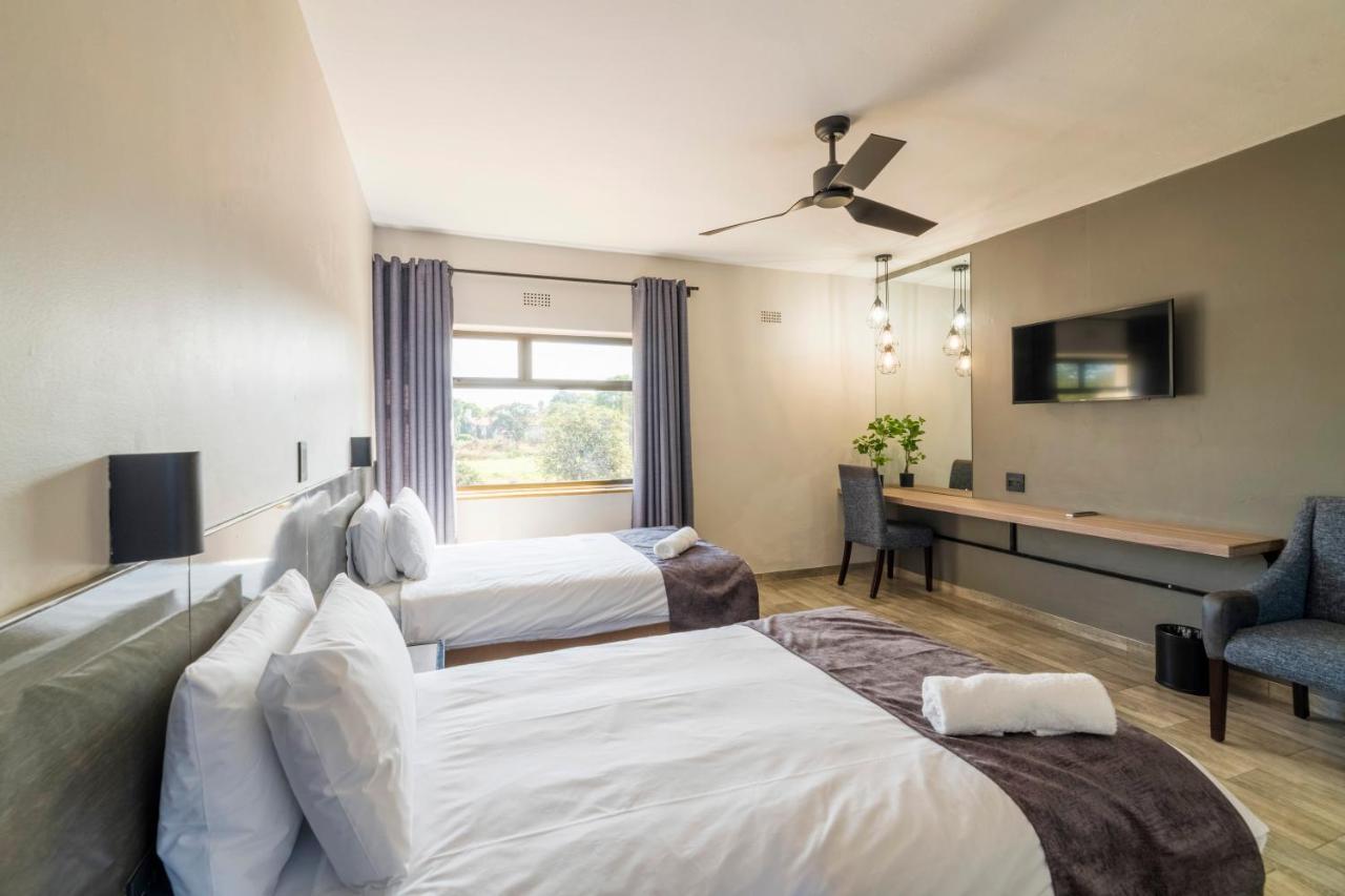 N1 Hotel Rotten Row Harare Eksteriør bilde